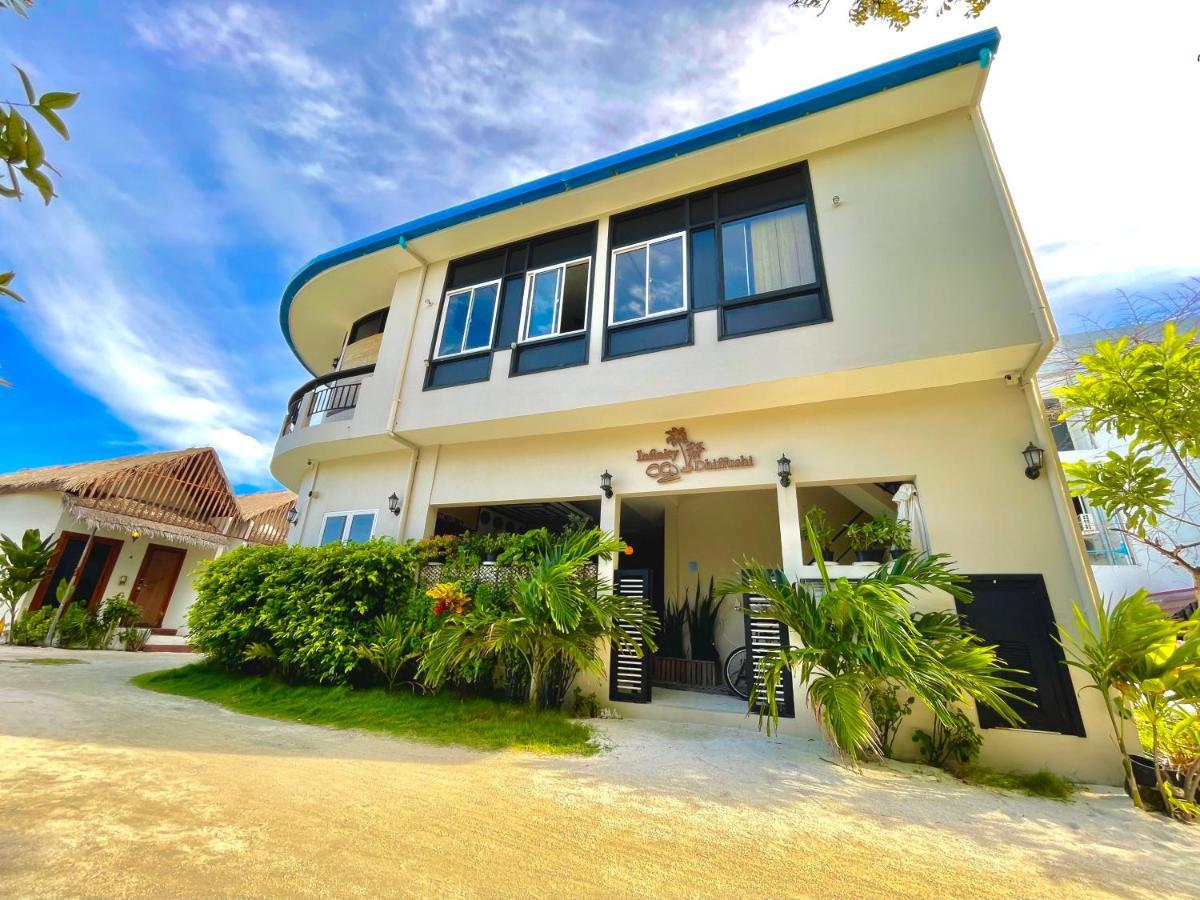 Infinity Dhiffushi Hotel ภายนอก รูปภาพ