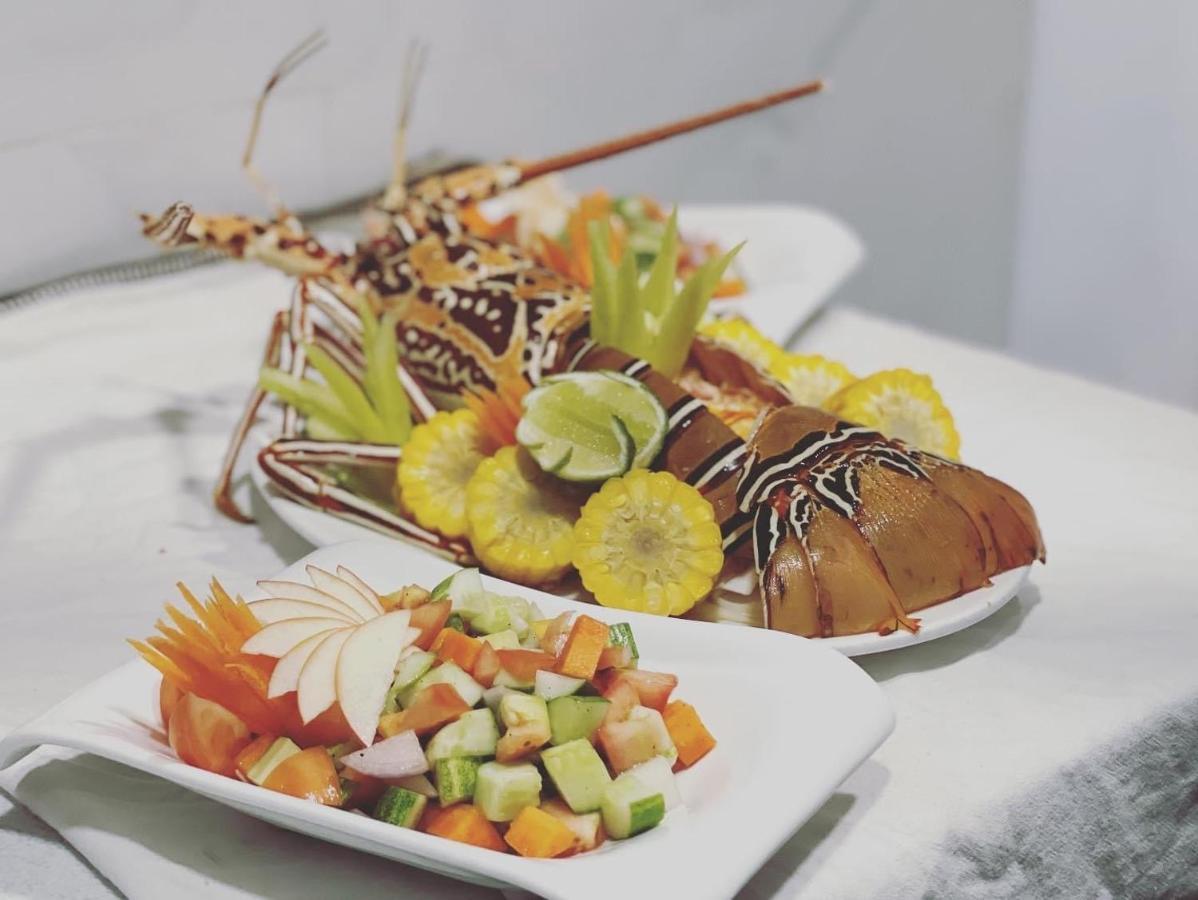 Infinity Dhiffushi Hotel ภายนอก รูปภาพ