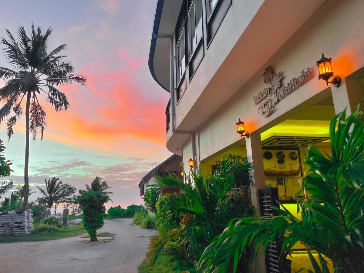Infinity Dhiffushi Hotel ภายนอก รูปภาพ