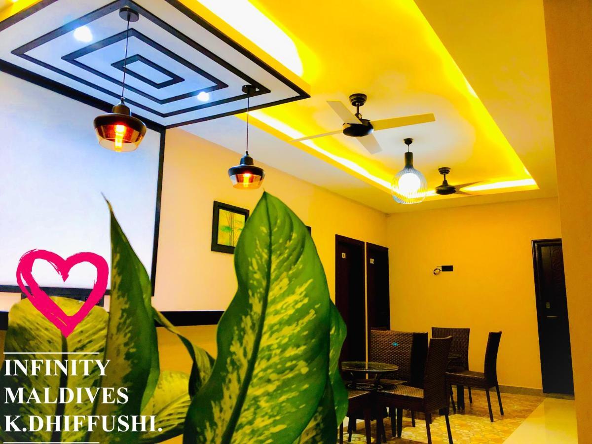 Infinity Dhiffushi Hotel ภายนอก รูปภาพ